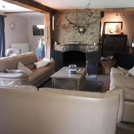 Holiday home Charmante Maison De Caractere A 2km De Redu